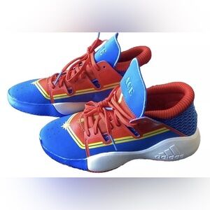 NEW ADIDAS MARVEL SUPERHERO BOYS SNEAKERS 6 MENS RARE RED BLUE YELLOW